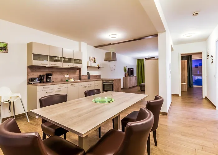 Lagovida Moewenblick A Am Stoermthaler Daire *