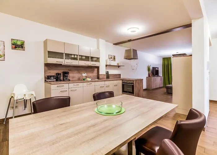 Lagovida Moewenblick A Am Stoermthaler Grosspoesna