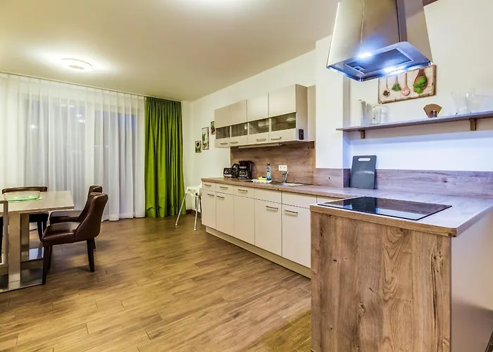 Lagovida Moewenblick A Am Stoermthaler Daire Grosspoesna